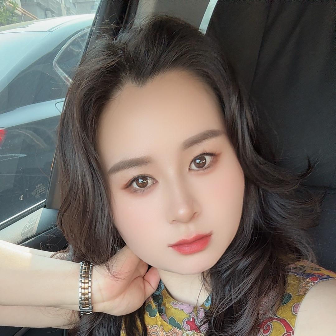 修工具的小妹