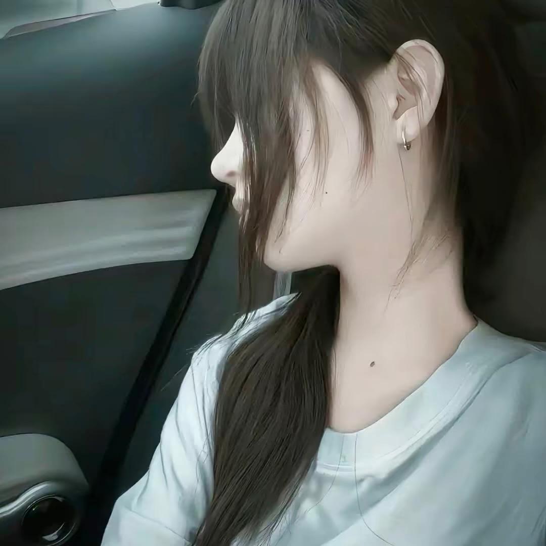 黑猫痛。