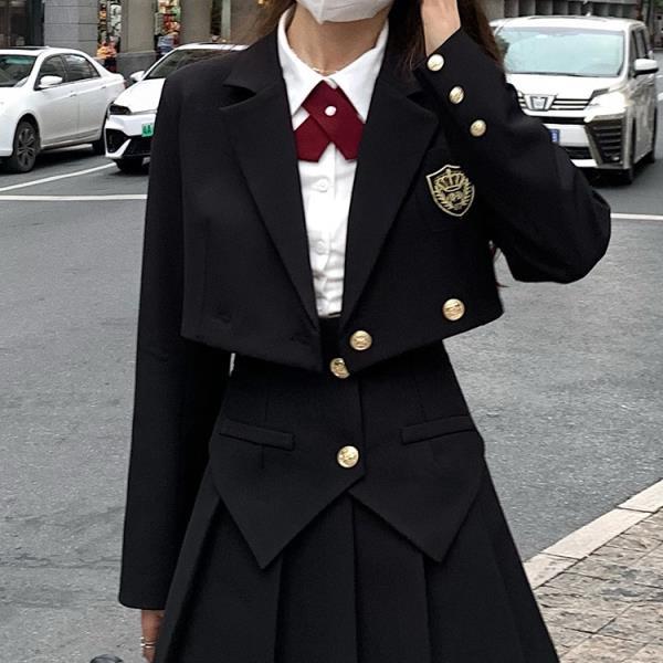 娟娟潮衫搭配