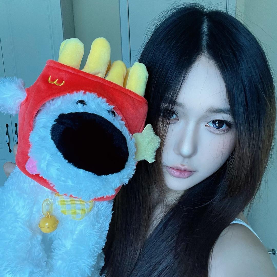 Zhairaの