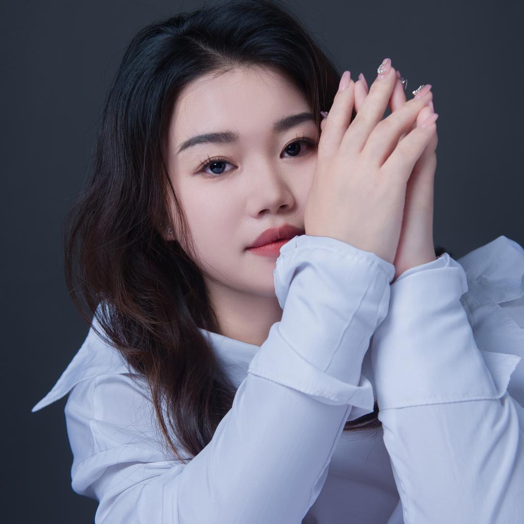南宁美业柳柳