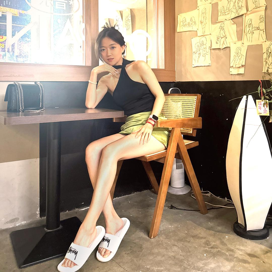 卡路李小姐