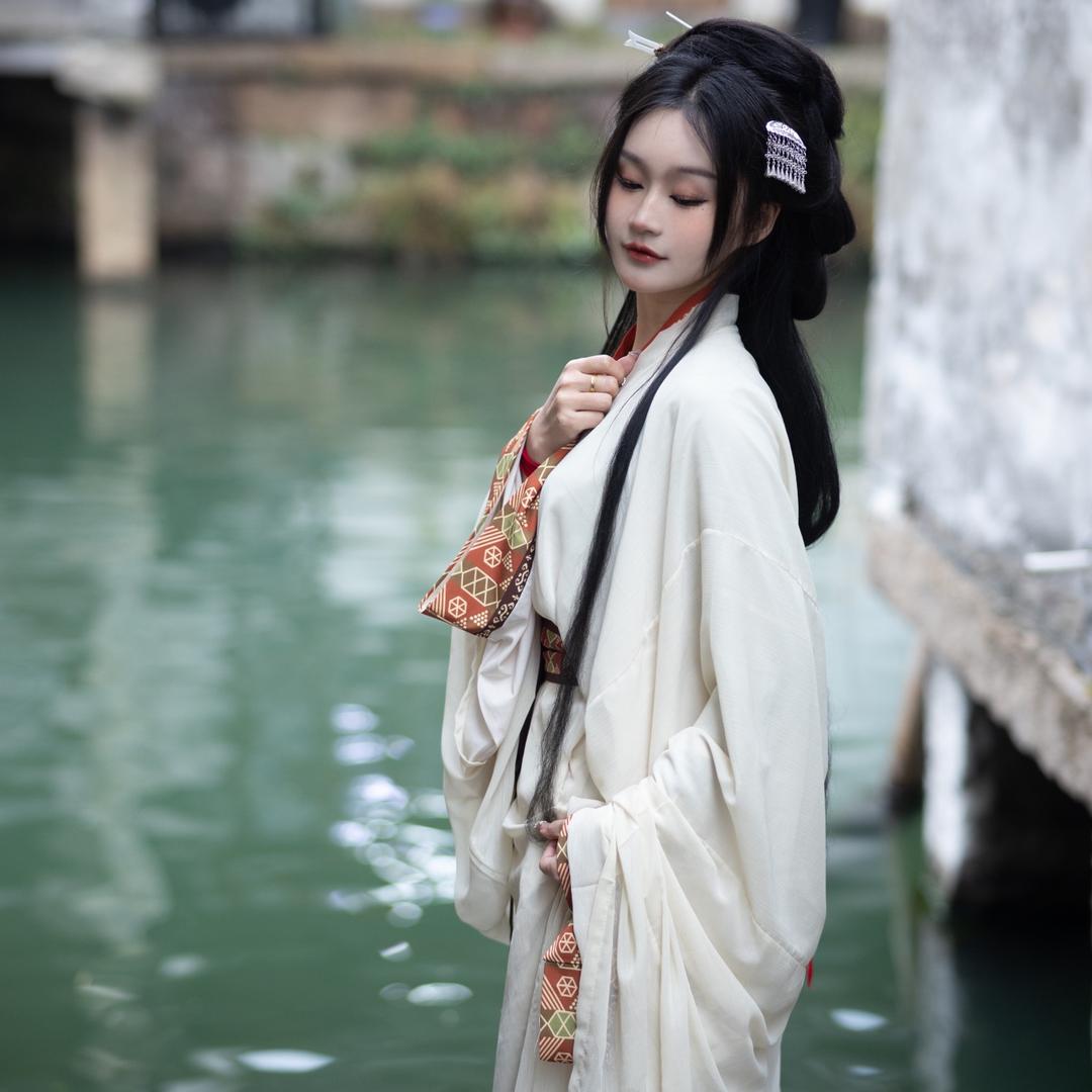 李漂亮