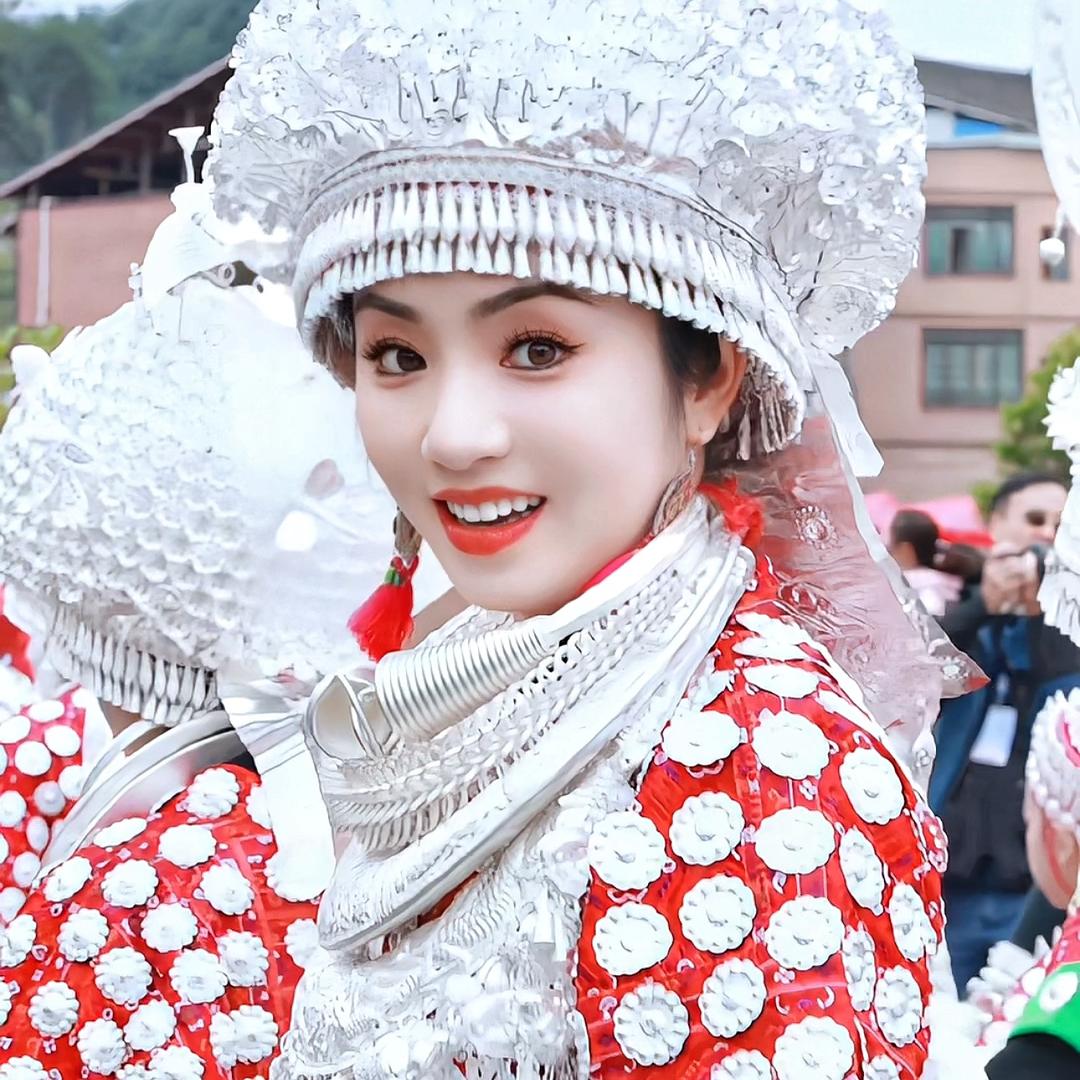 楚楚baby🇨🇳@抖音