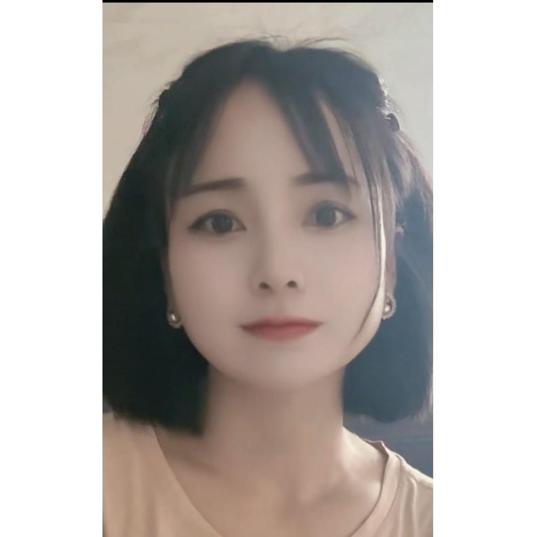 泡芙美眉
