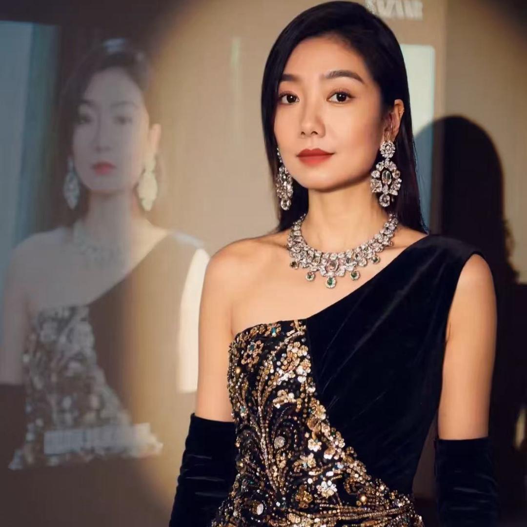 小梨穿搭