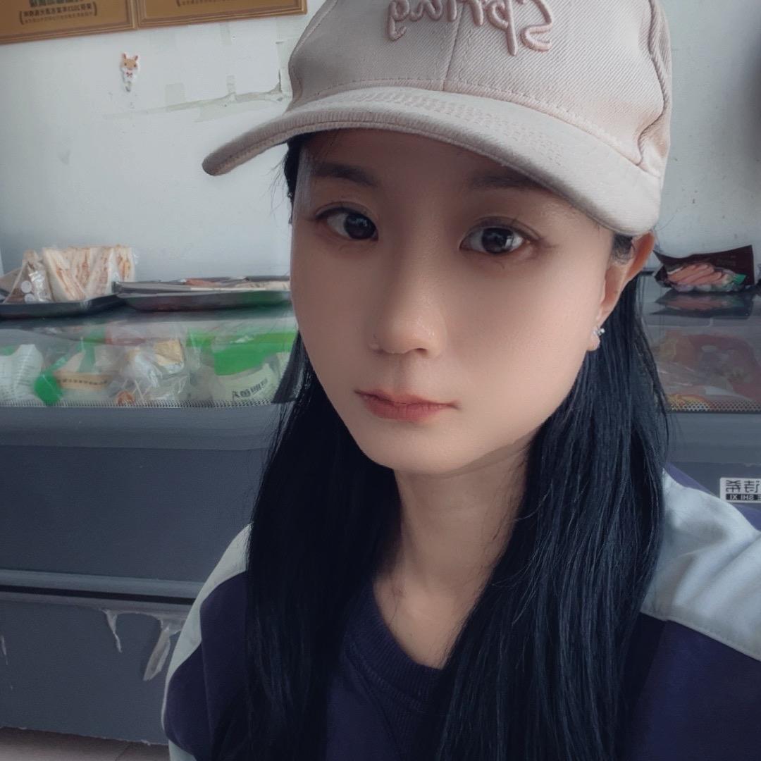 努力的小姐姐