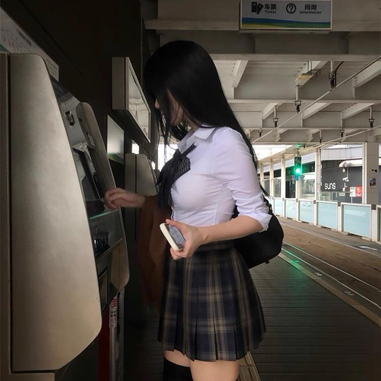 尼尼😘