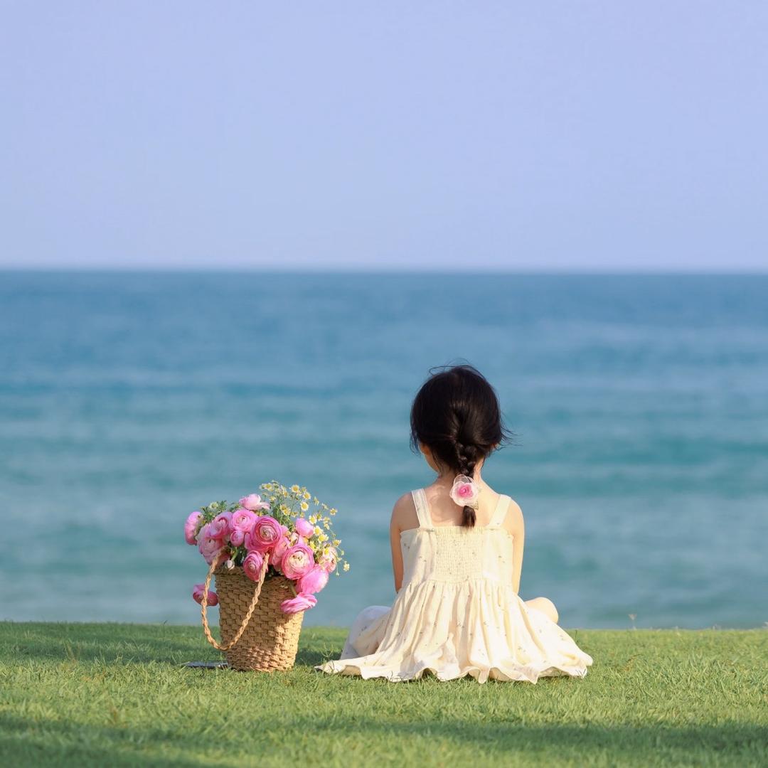 爱吃香菜的小姐姐