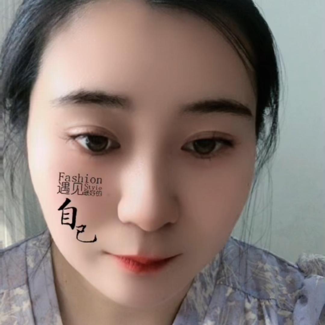 爱睡觉的垂耳兔