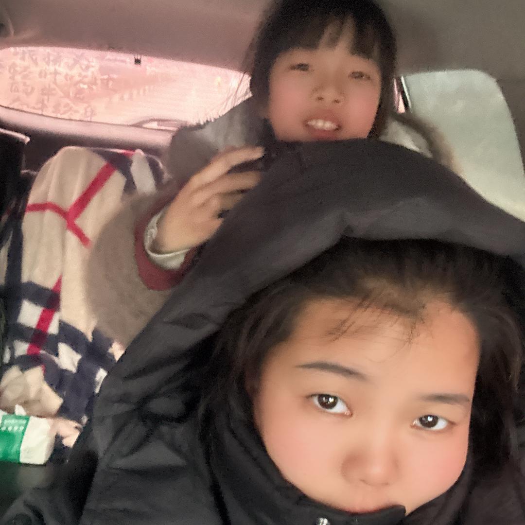 别拿本菇凉跟淑女比