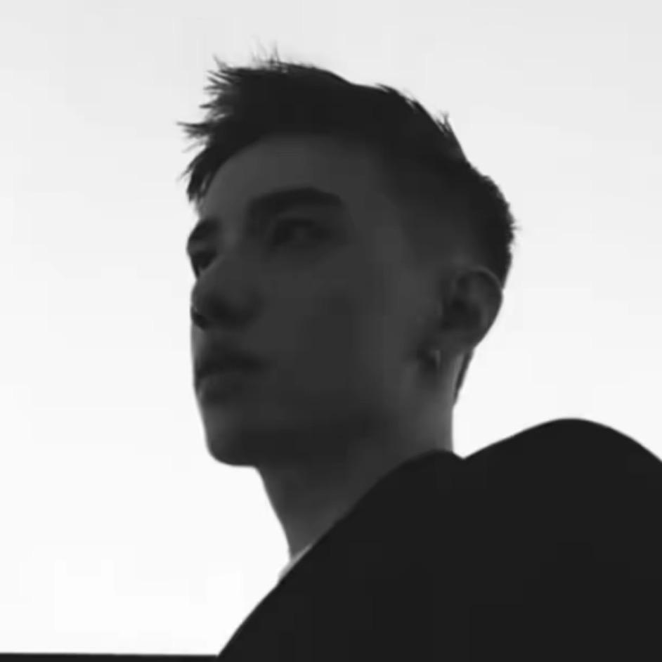 不是︉︋︍︋︋︉巫云山︋︍︋