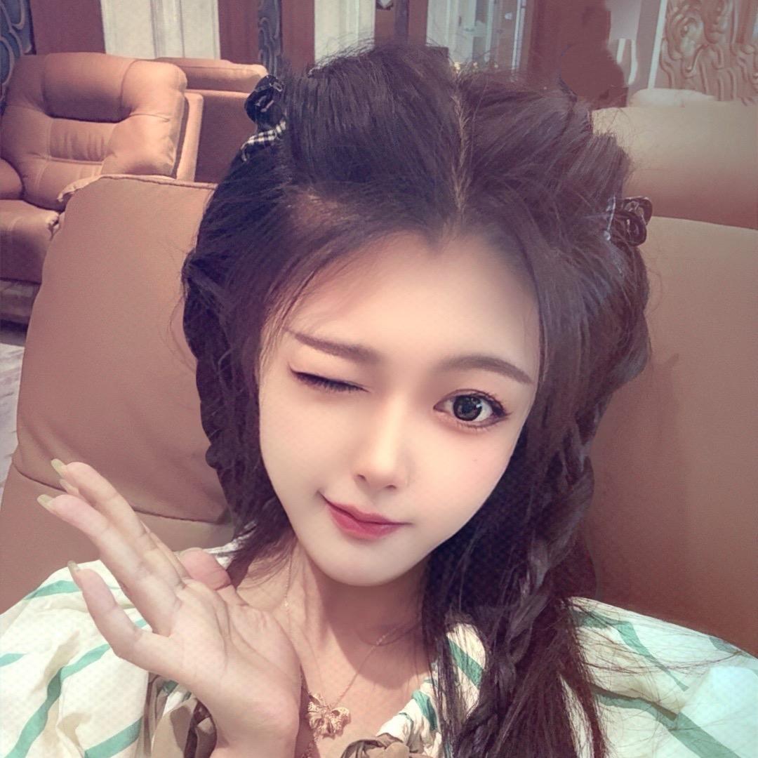 💋  💋 L  iu  妹儿