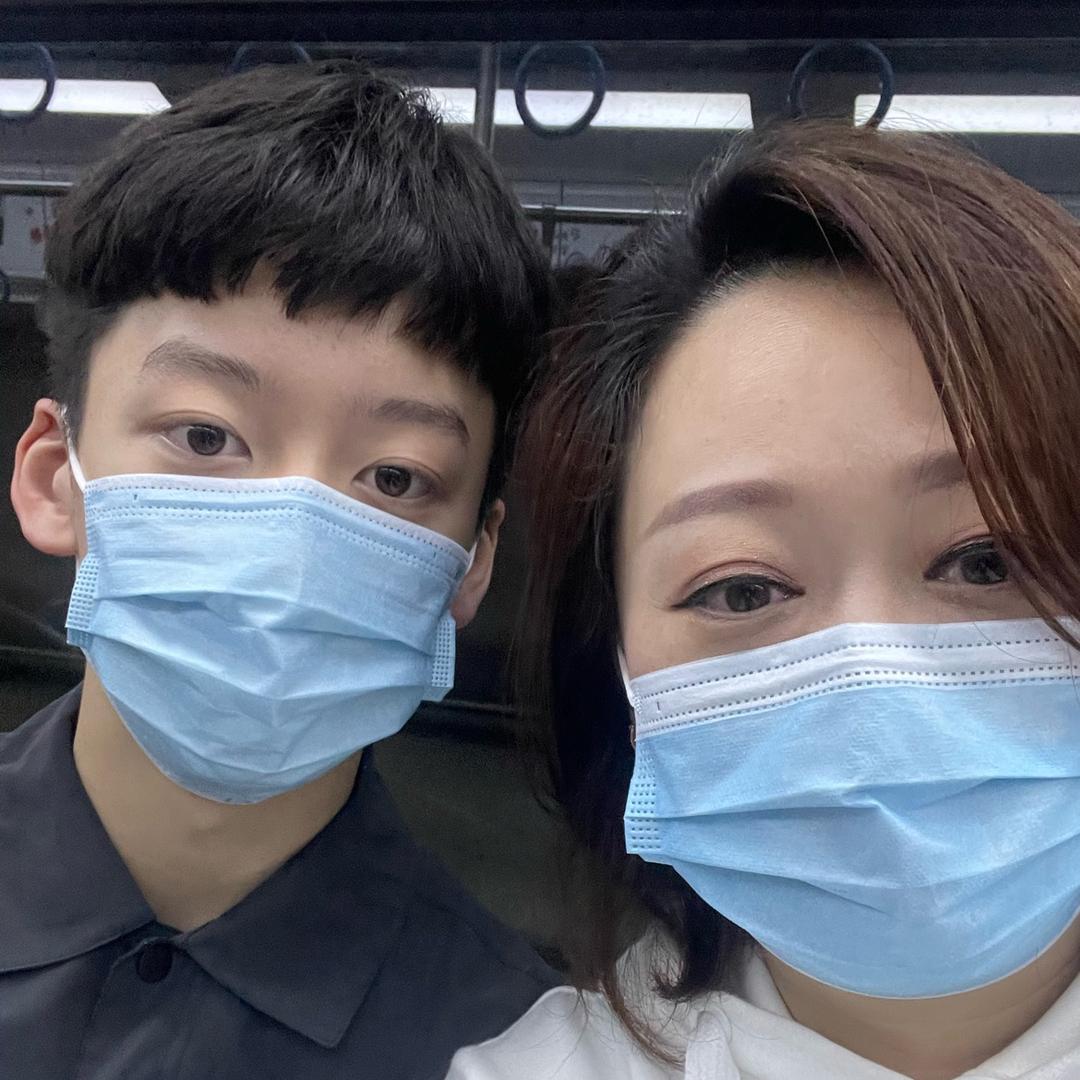 瞿佳