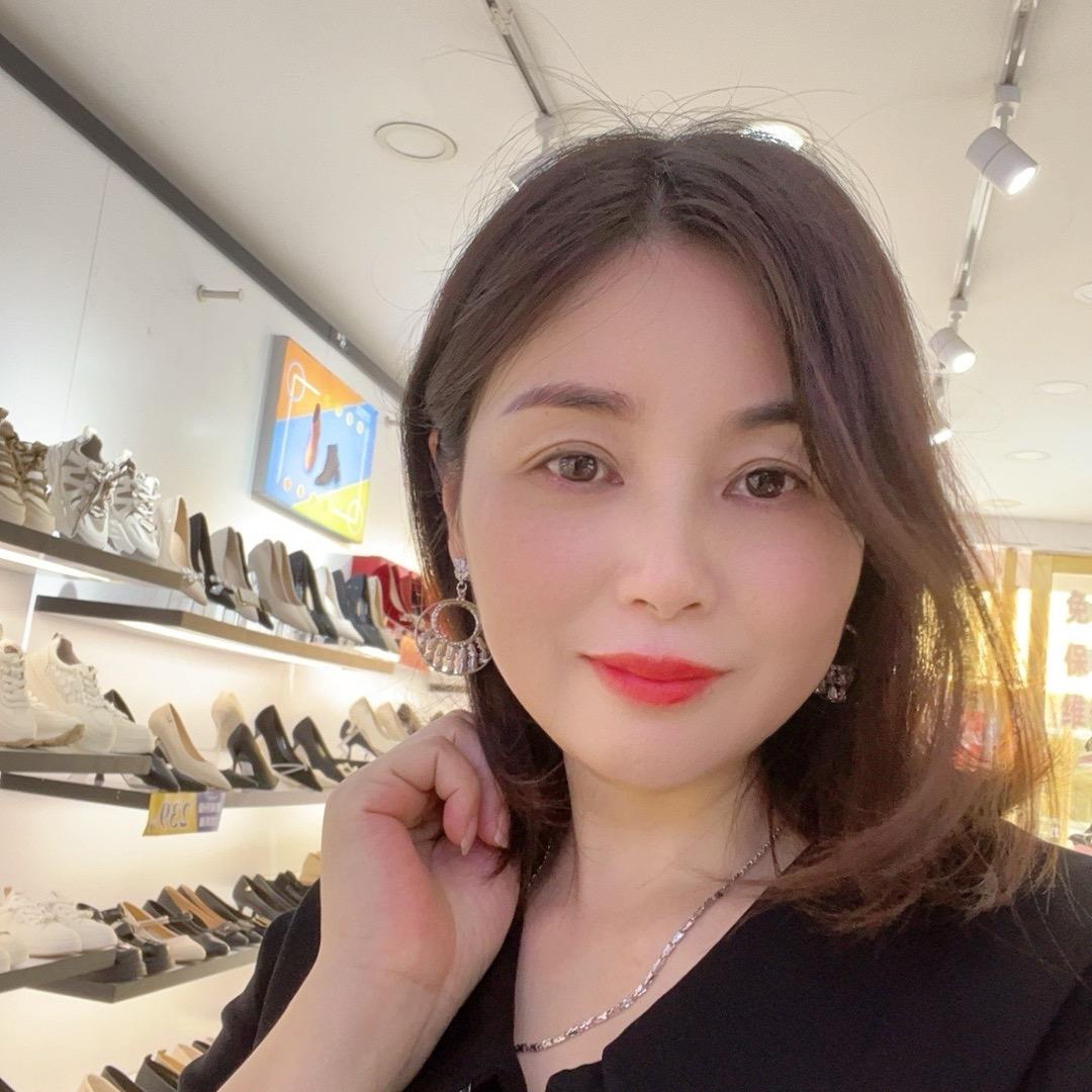 肥西青年路啄木鸟店周姐姐