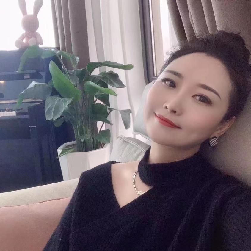 嘉善前沿女装左老板（工作日晚9点直播）