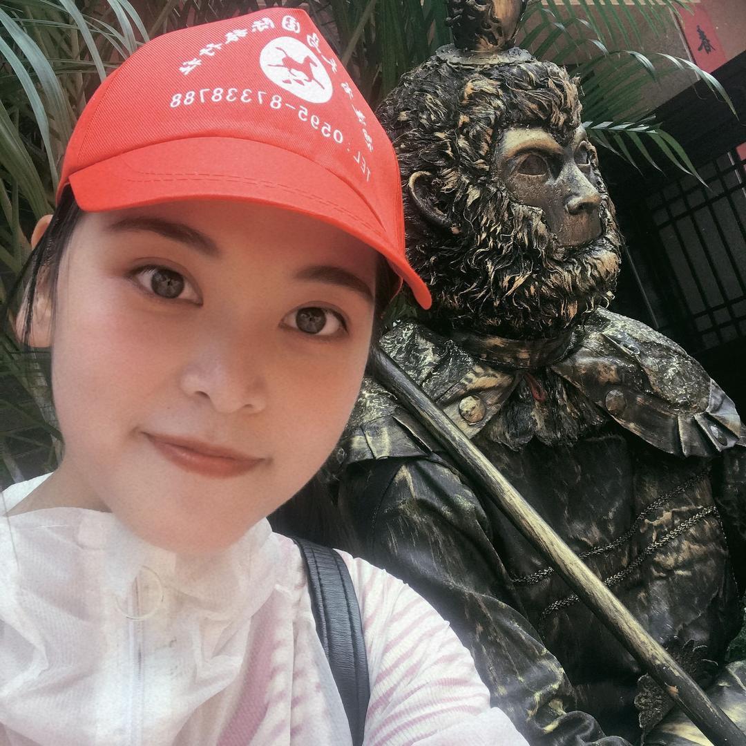小小红的大日常✨