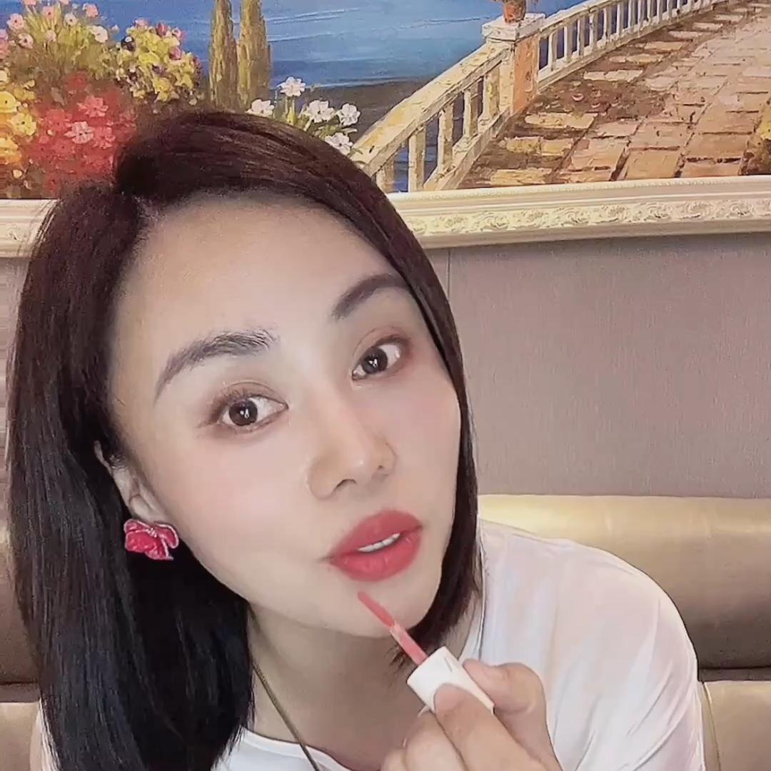邓美莉