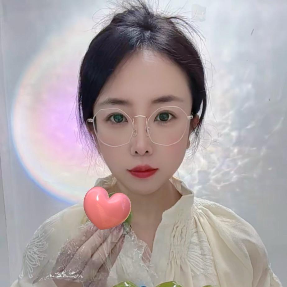 小柒