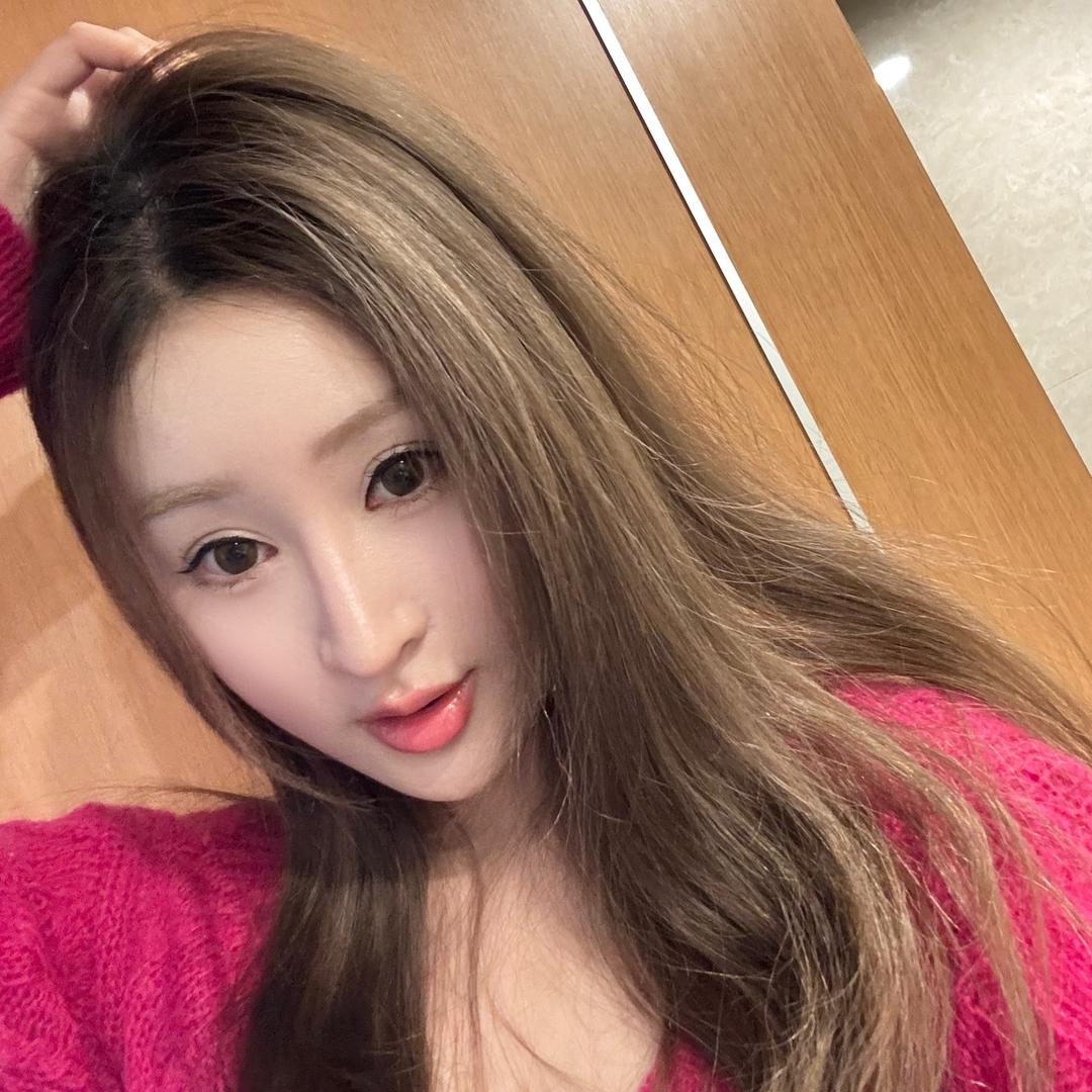 小甜甜.