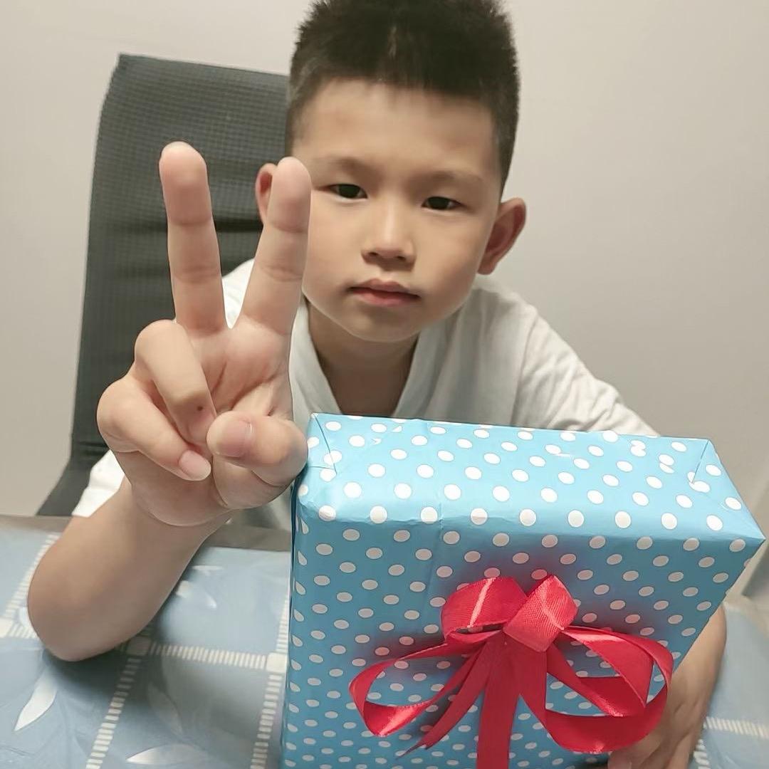 低调
