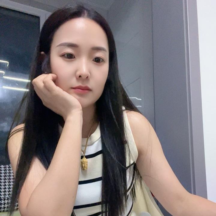 👑偏%爱♥️
