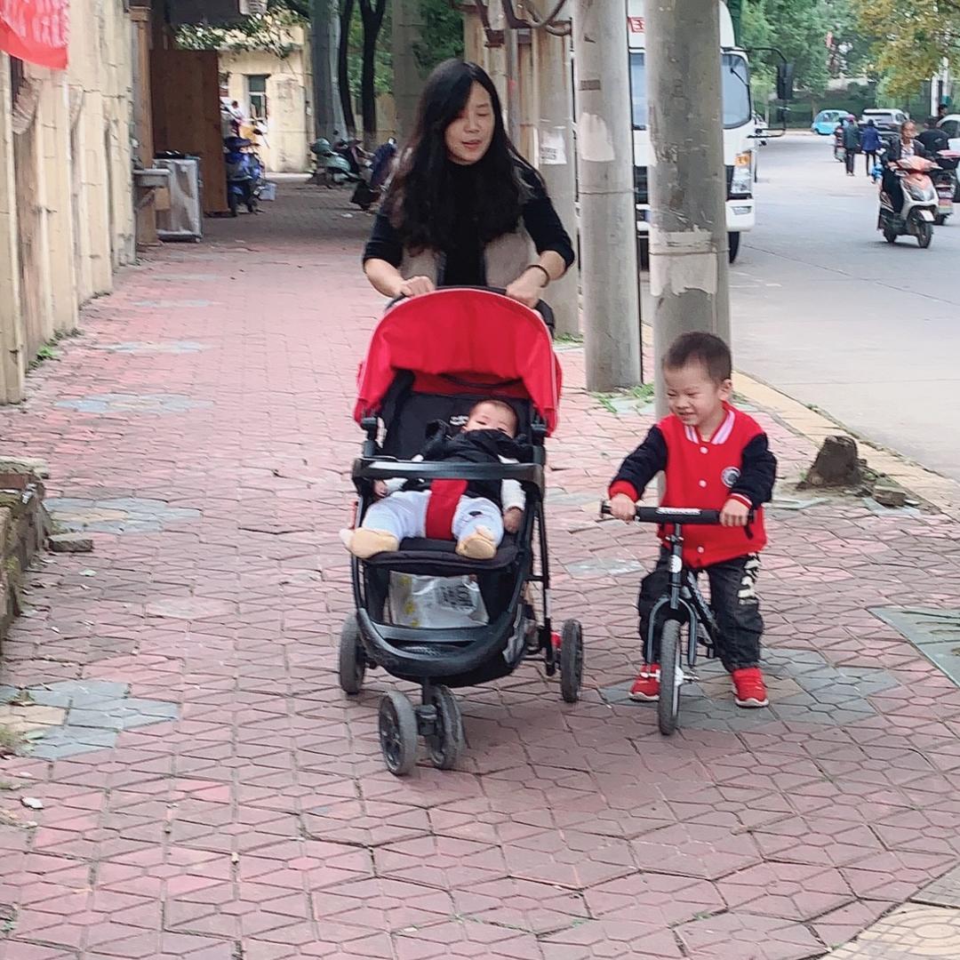 LRH  10  18🐍（唯一号）