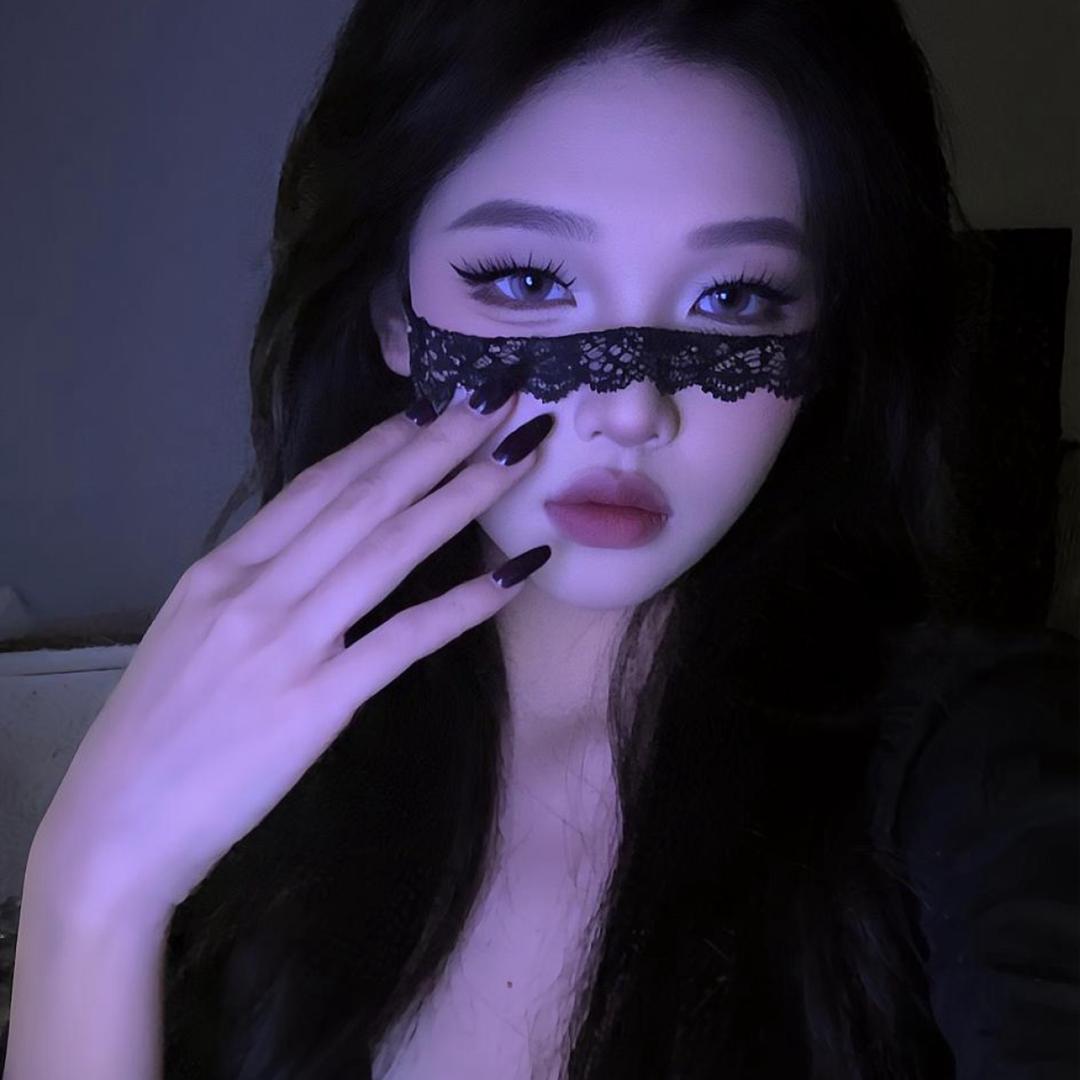 萧萧.