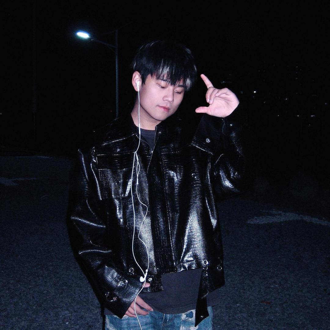 陶子龙（一个人已发)