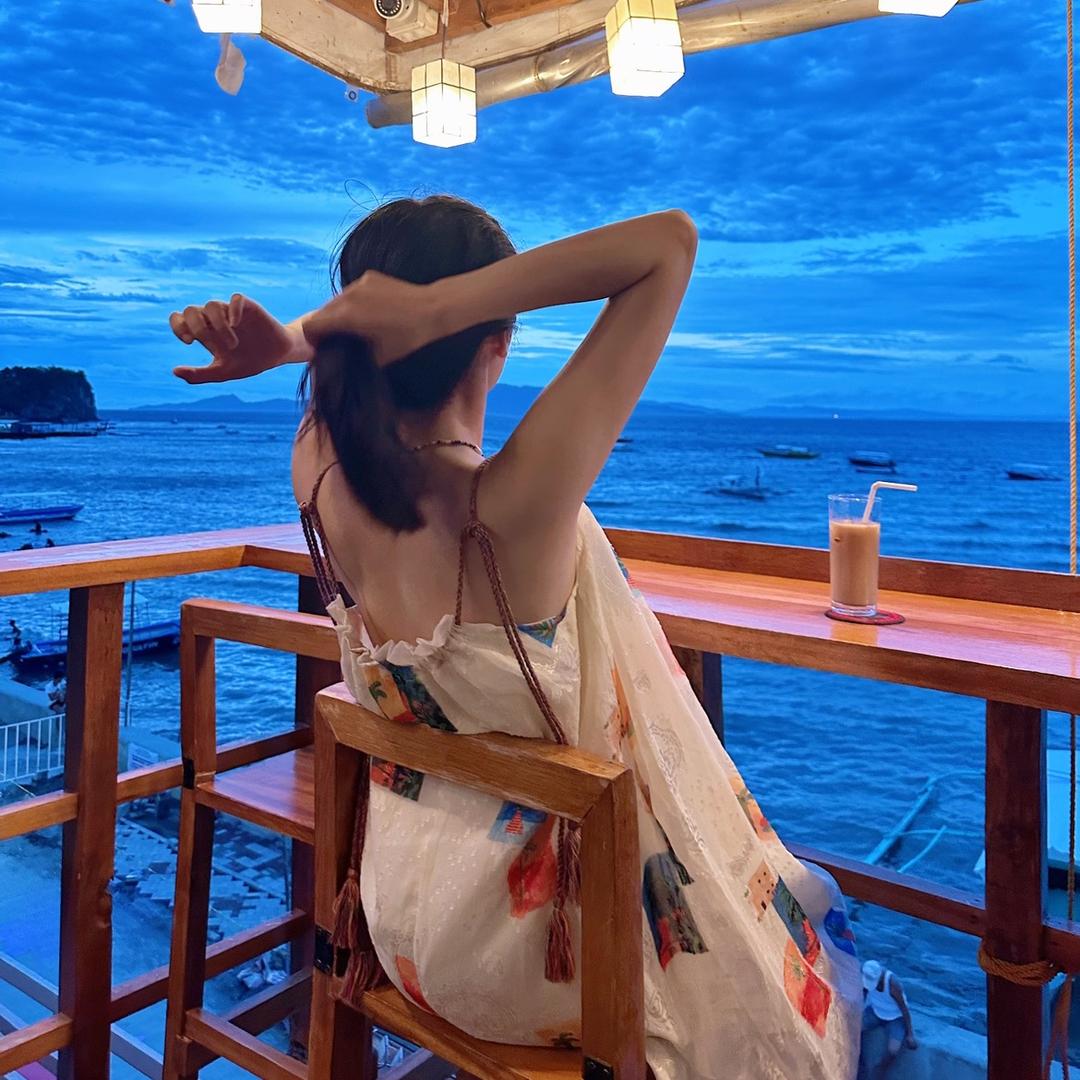 嘻嘻哈哈的白日梦📚