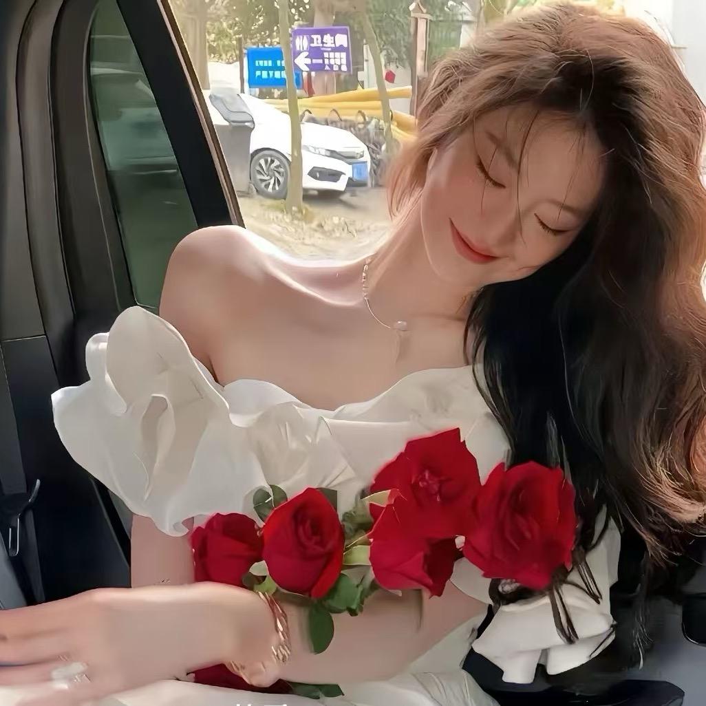 是潘潘吖💫