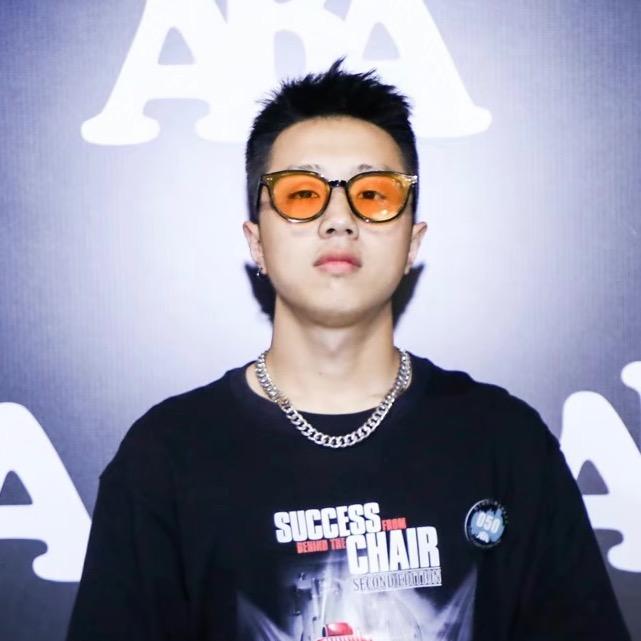 苏州Q先生男士理发Pak