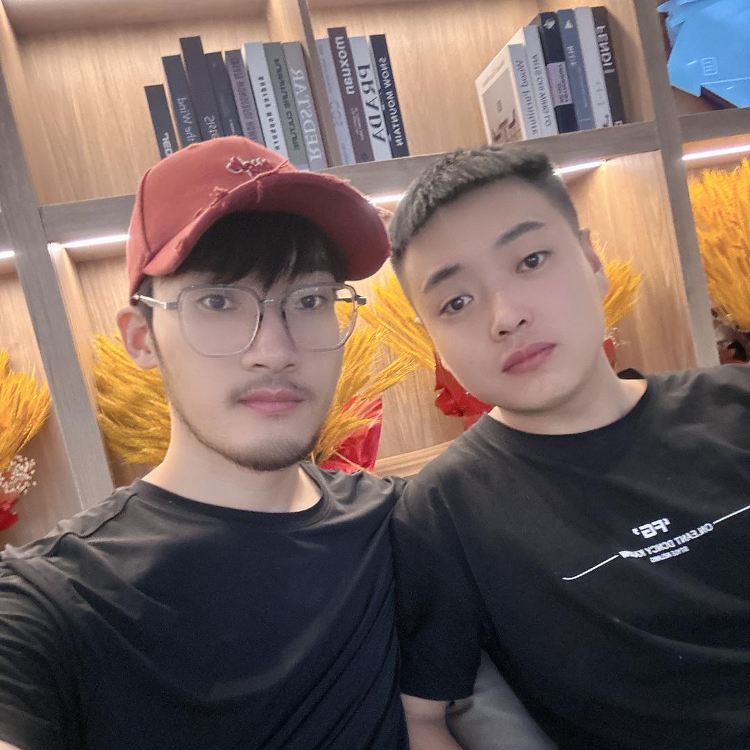 龙龙123