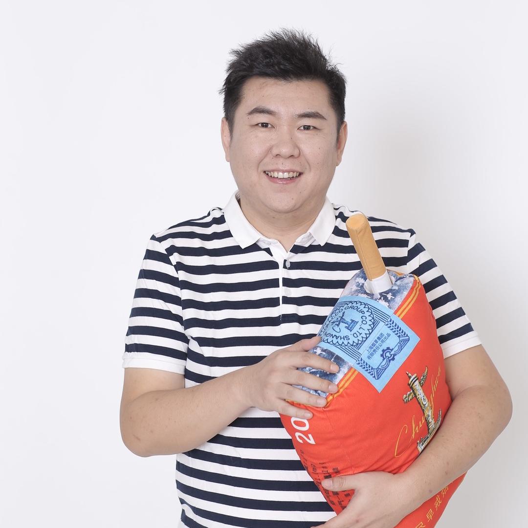 吃喝玩乐看老彭