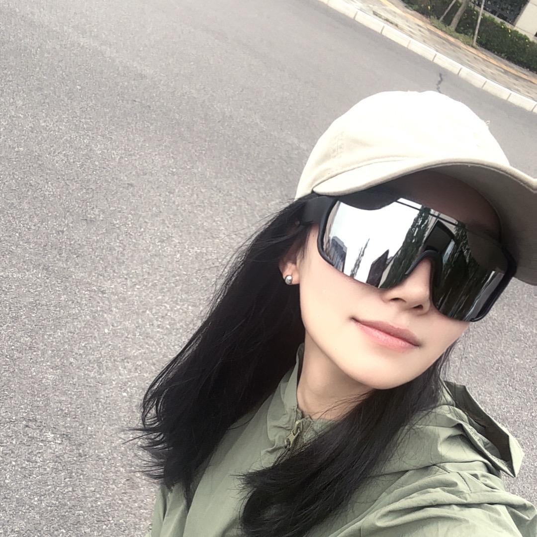 @赵子然