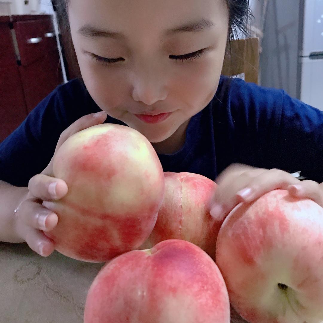 小朱嘟嘟（阳山水蜜桃🍑）
