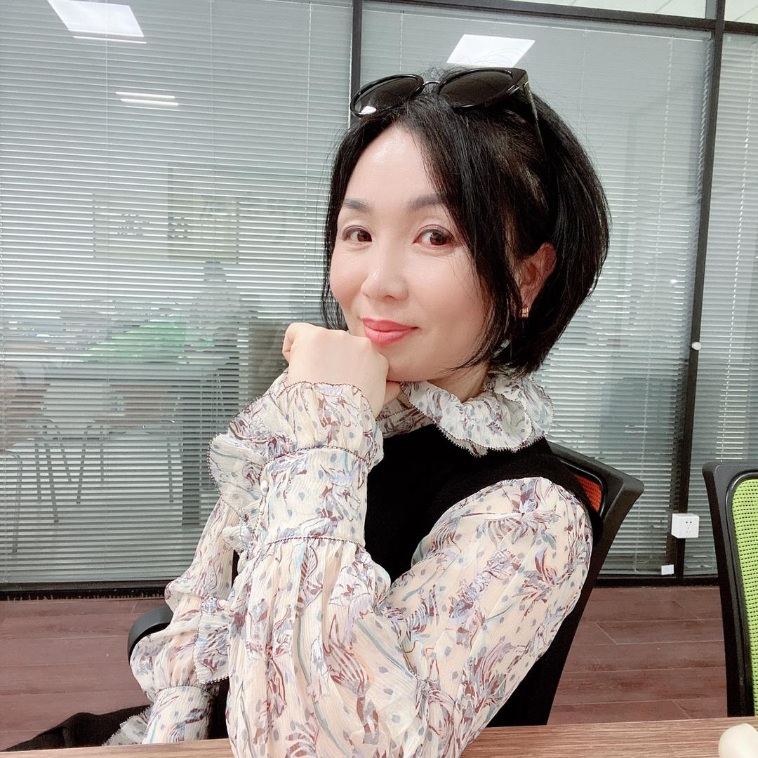 惠小姐的私服
