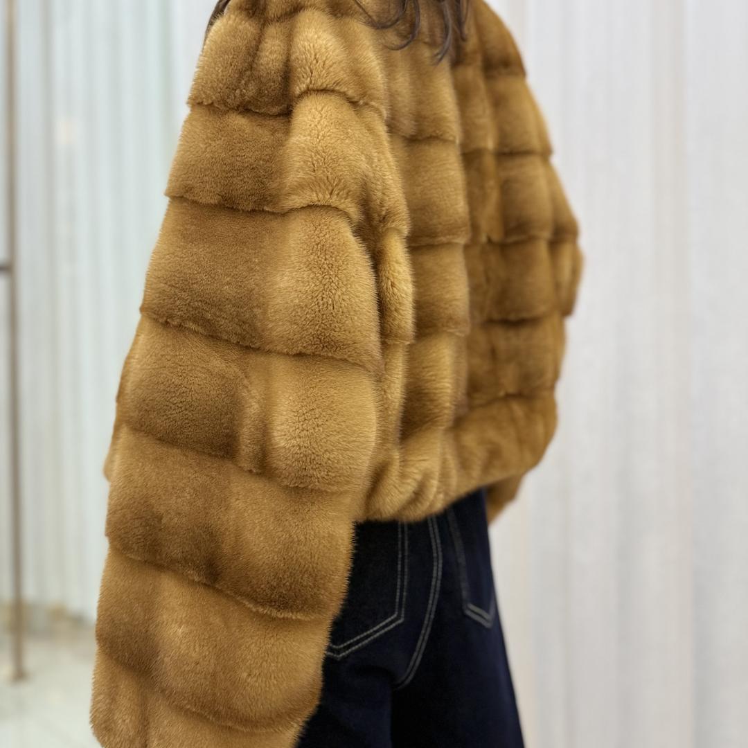 海宁九紫皮草高端定制