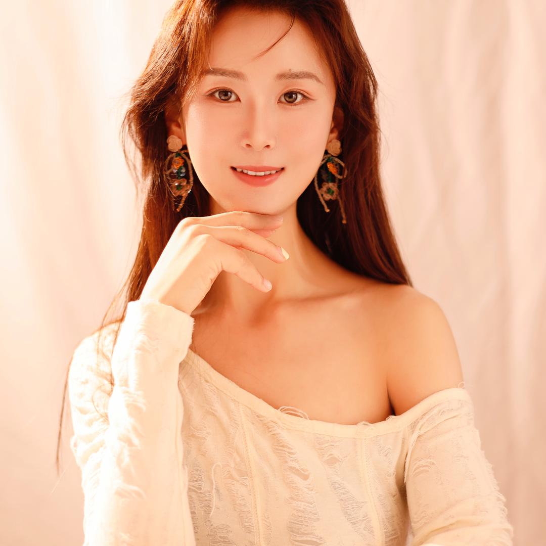 安雅Anya阿拉木图翻译负责人
