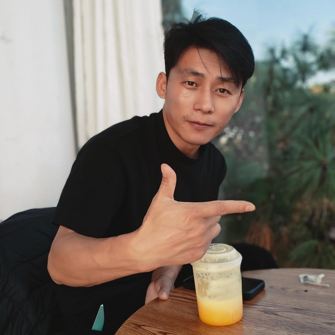 抠总小马有能量