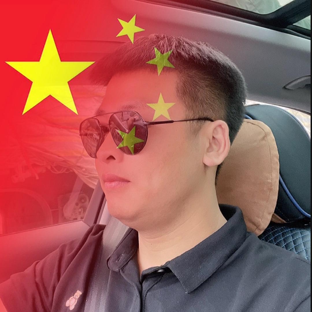 开迈巴赫的牛马