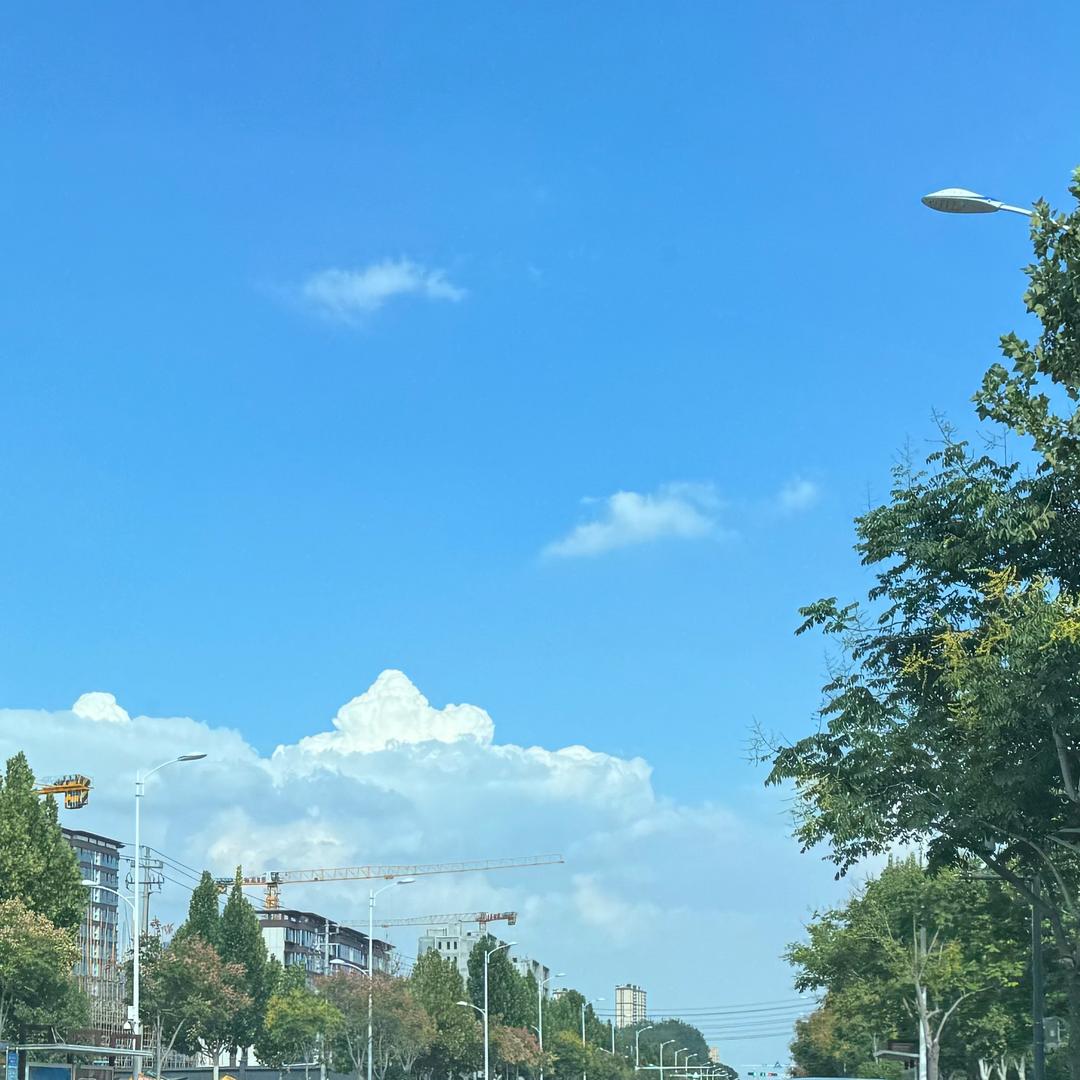 济宁荣鑫二手车销售有限公司