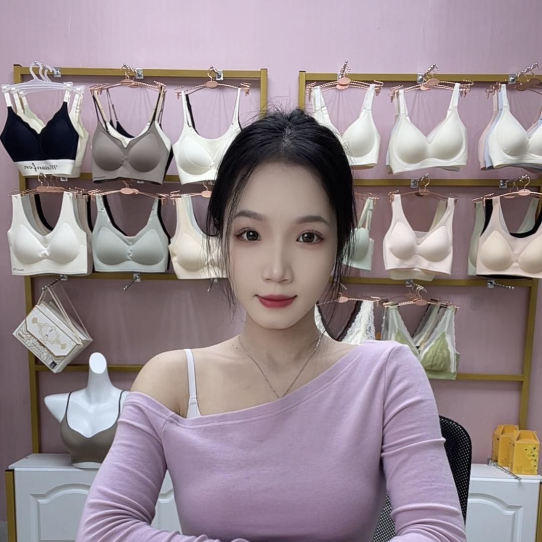 芙蒂诺服饰