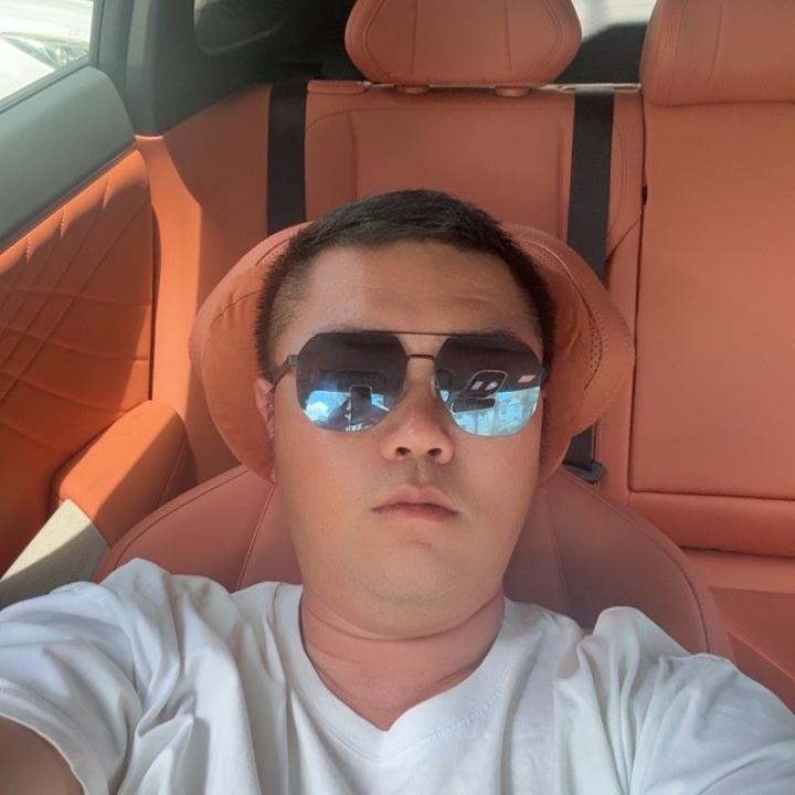 丽江车易得二手车