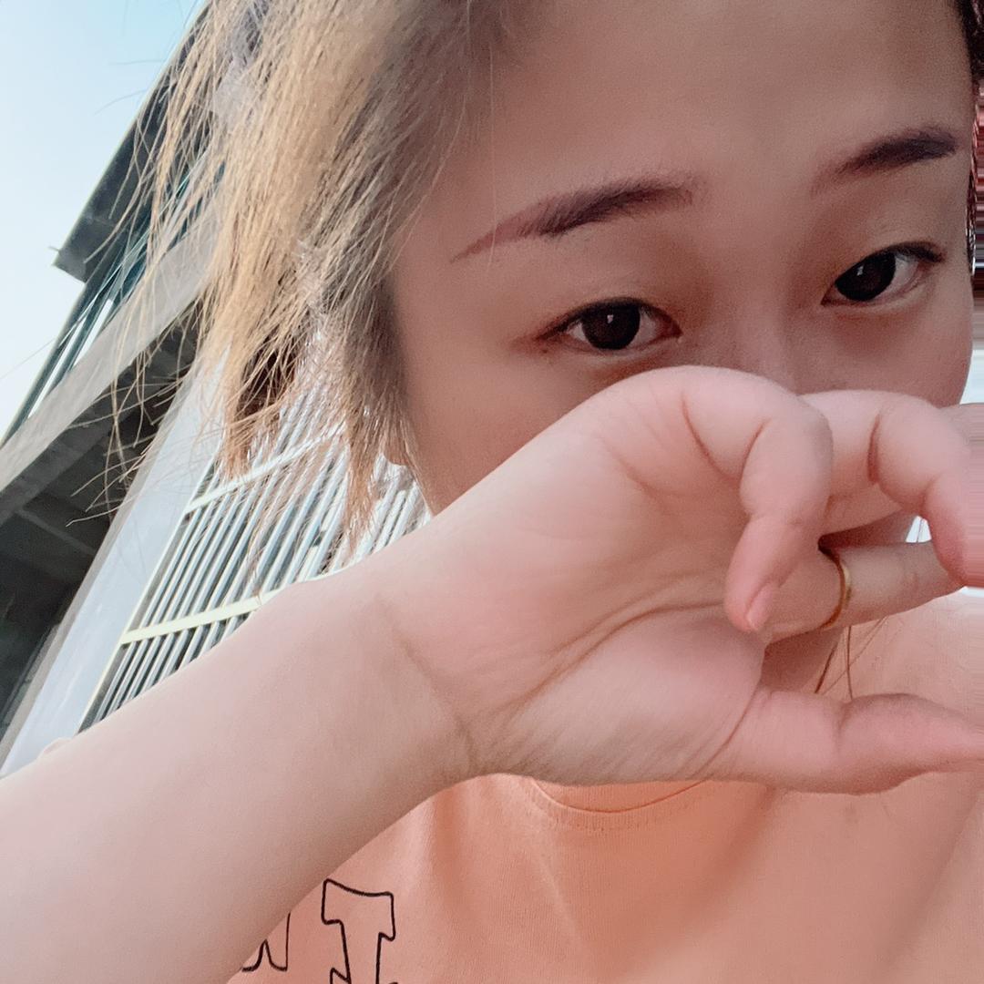 是小雪呀😝