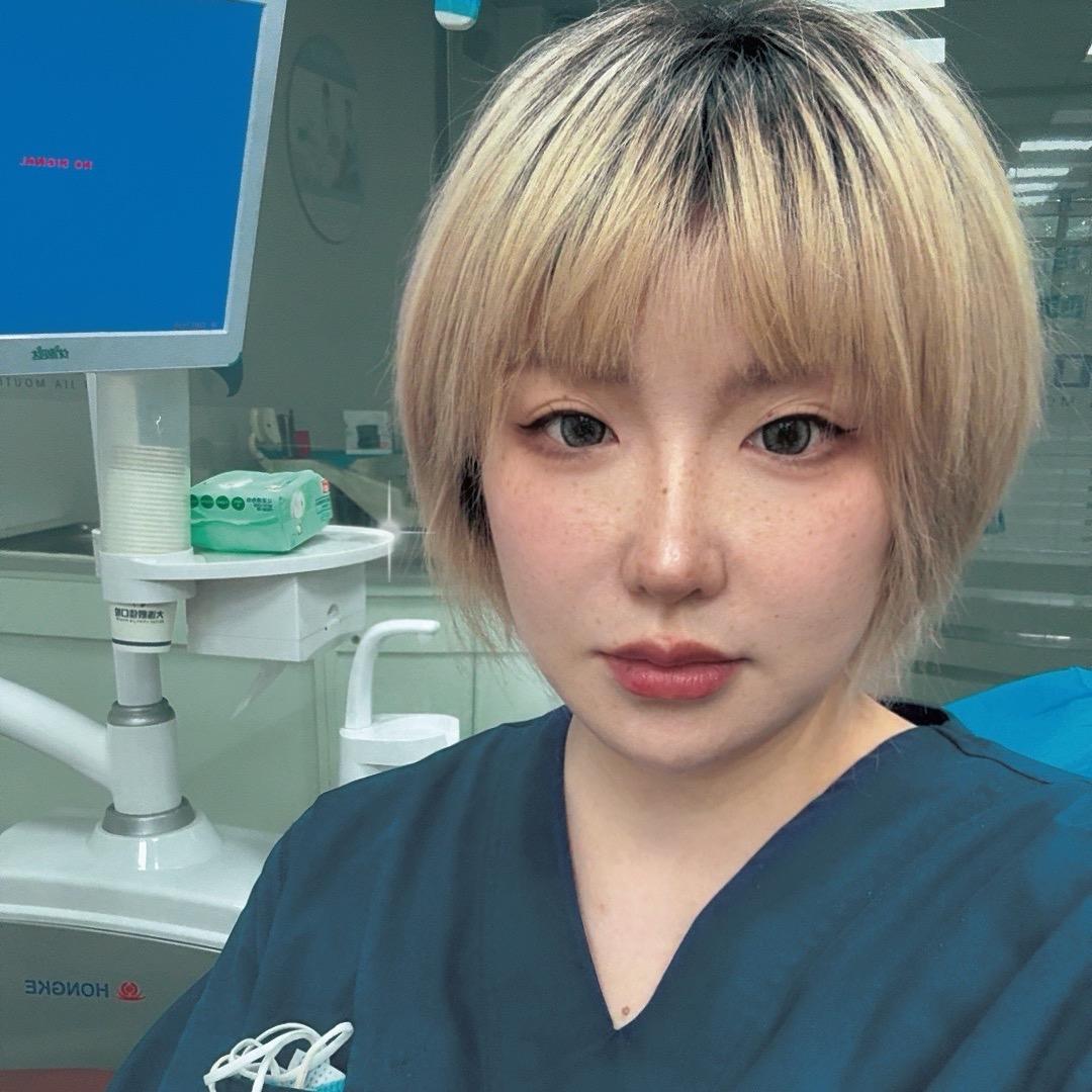 做贴面的文艺呀