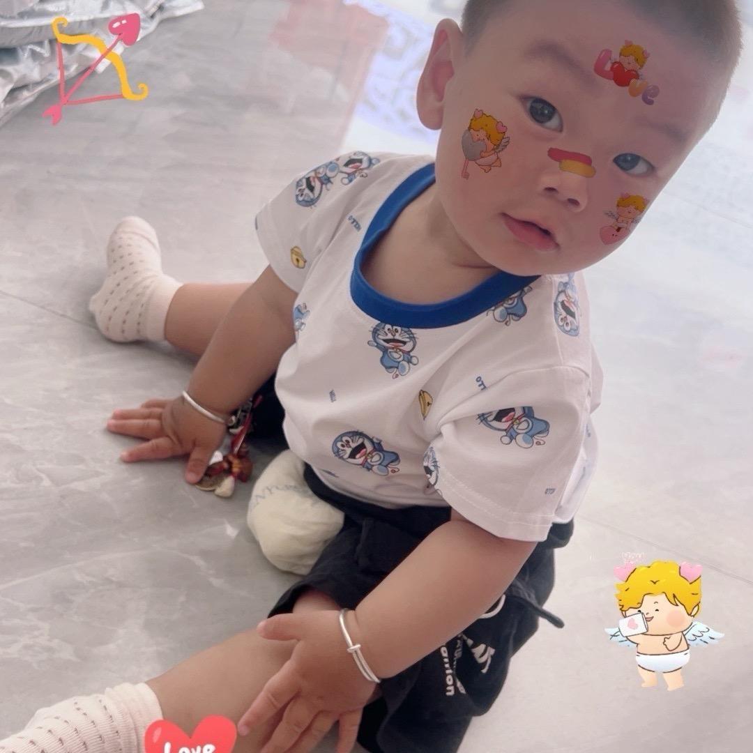 一米阳光七寸暖小杰