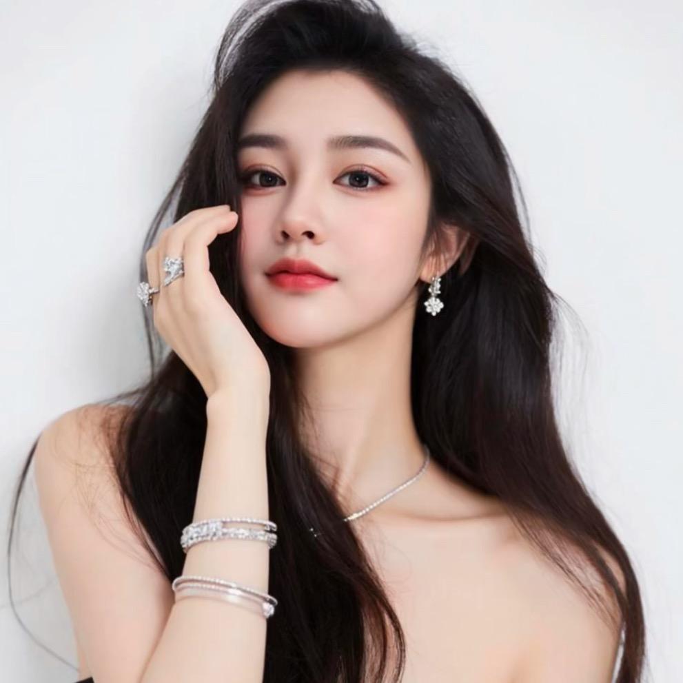 啵菜✌️