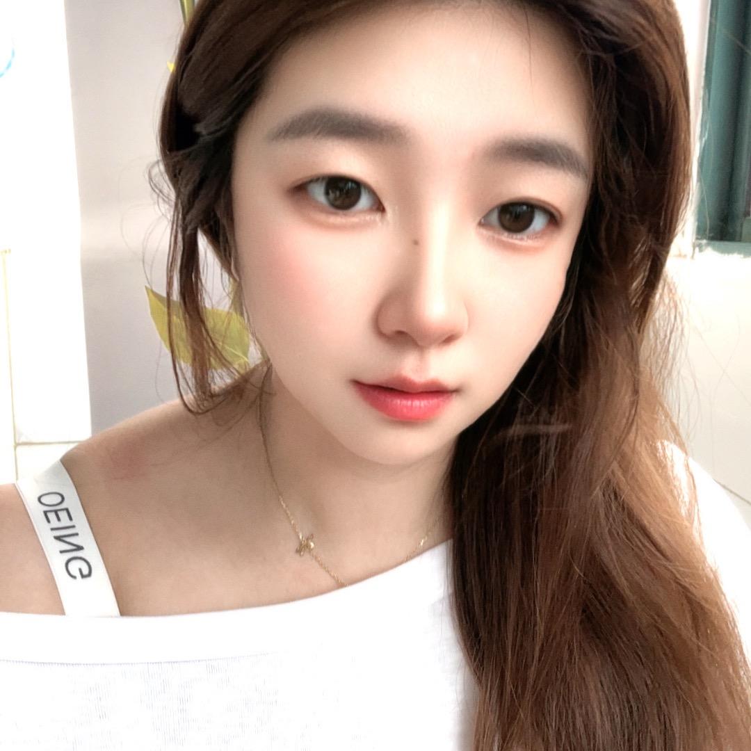 纯情四妹
