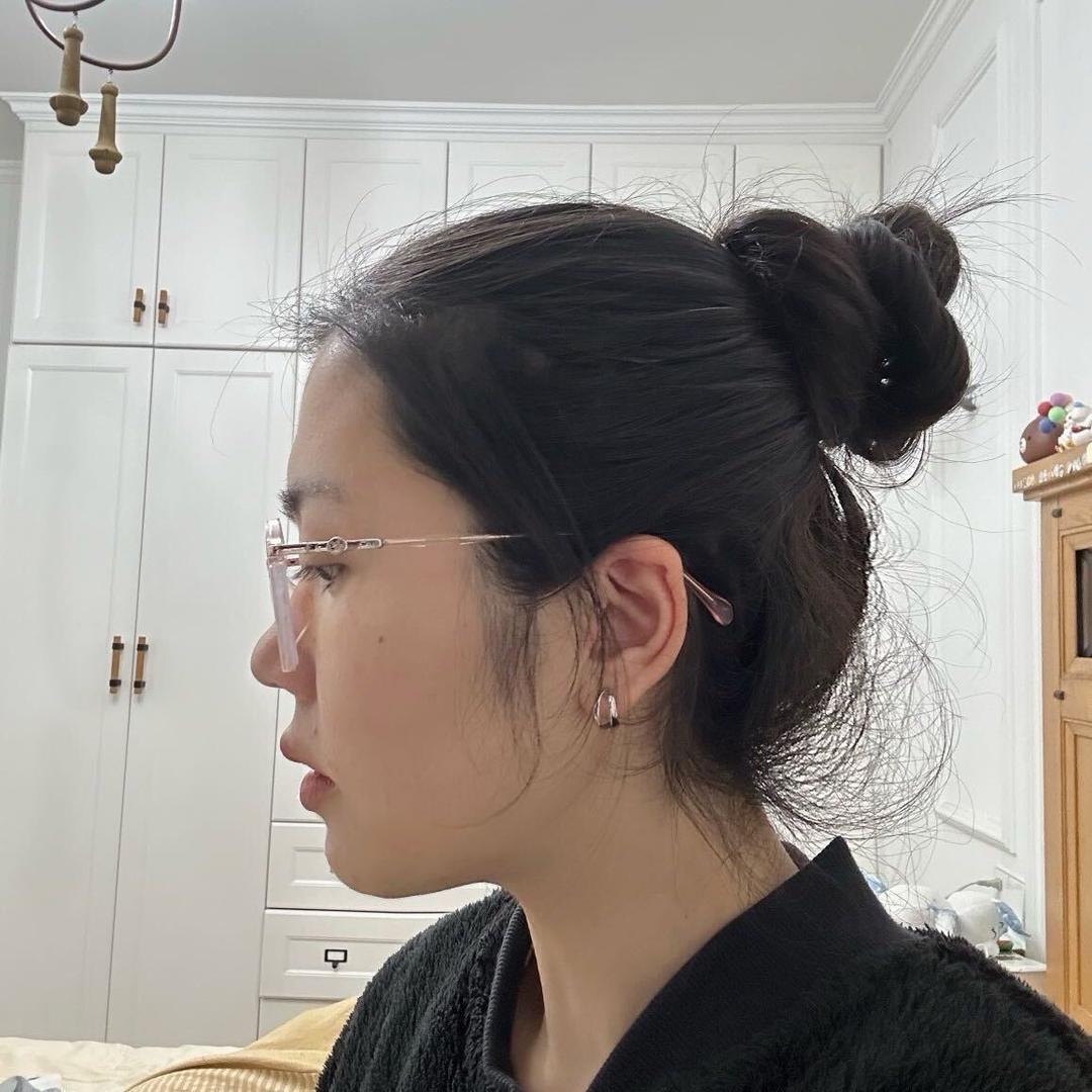 河里有包盐。